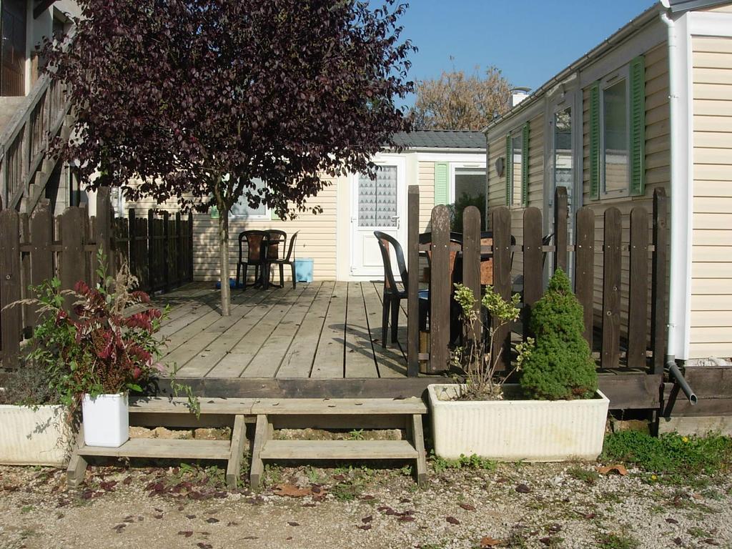 Mobile-Home 1 "Ognon" Pesmes Bagian luar foto